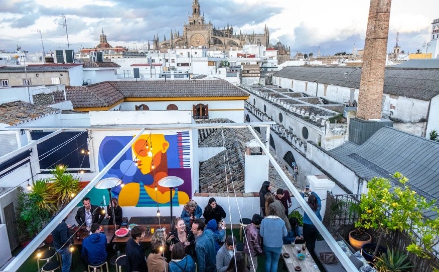 La-Banda-Rooftop-Hostel-best-hostels-in-Seville